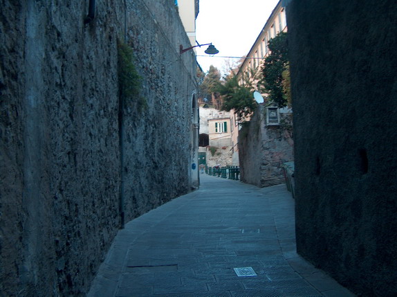 Caldarroste a Genova rione Carmine_3